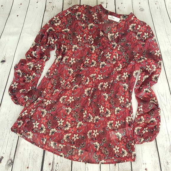 🌺Host Pick🌺 Hollister Floral Print Blouse - Picture 4 of 4